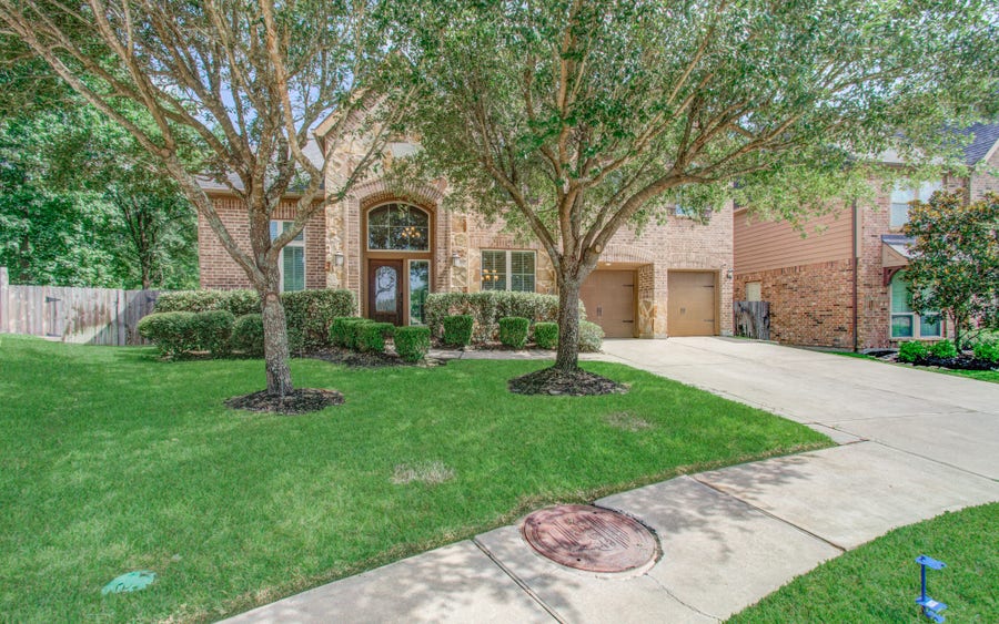 Property photo for 164 Deerfield Meadow Drive, Conroe, TX
