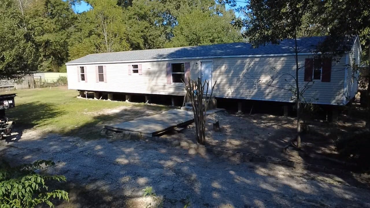 1,000sf home ready for someone to call home