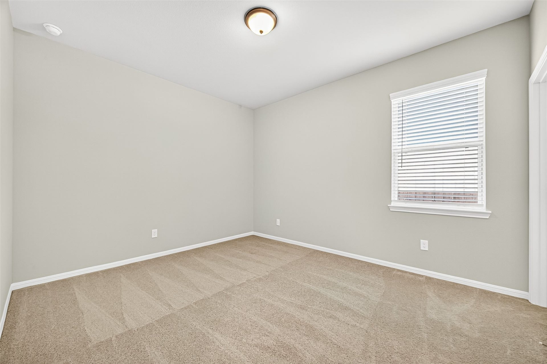 9975 Enclave Grove Street, Willis, TX 77318 9975 Enclave Grove Street, Willis, TX 77318