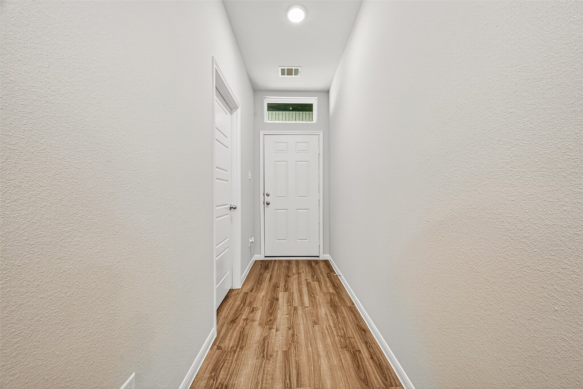 9975 Enclave Grove Street, Willis, TX 77318 9975 Enclave Grove Street, Willis, TX 77318