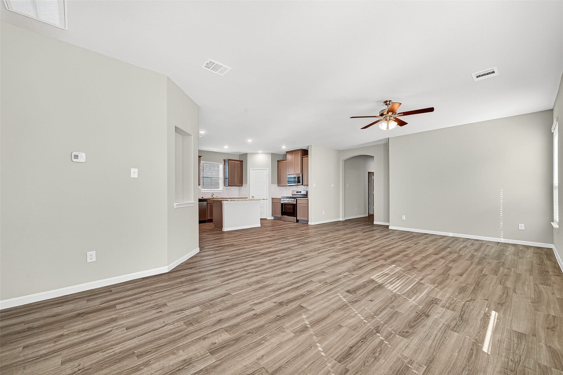 9975 Enclave Grove Street, Willis, TX 77318 9975 Enclave Grove Street, Willis, TX 77318