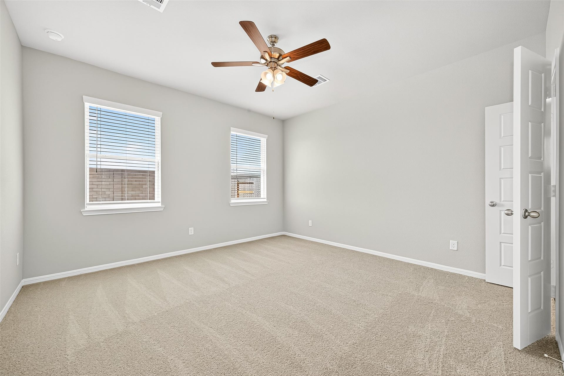 9975 Enclave Grove Street, Willis, TX 77318 9975 Enclave Grove Street, Willis, TX 77318