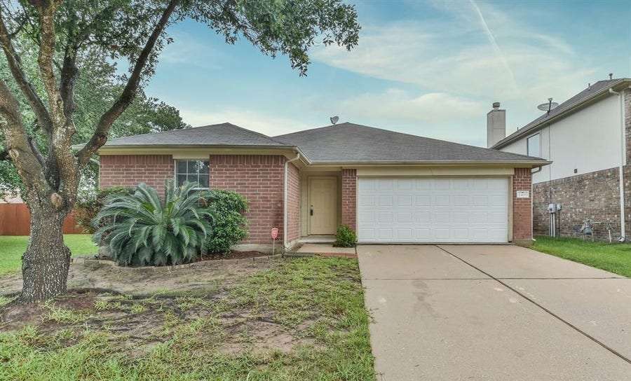 Property photo for 2407 Fox River Lane, Spring, TX