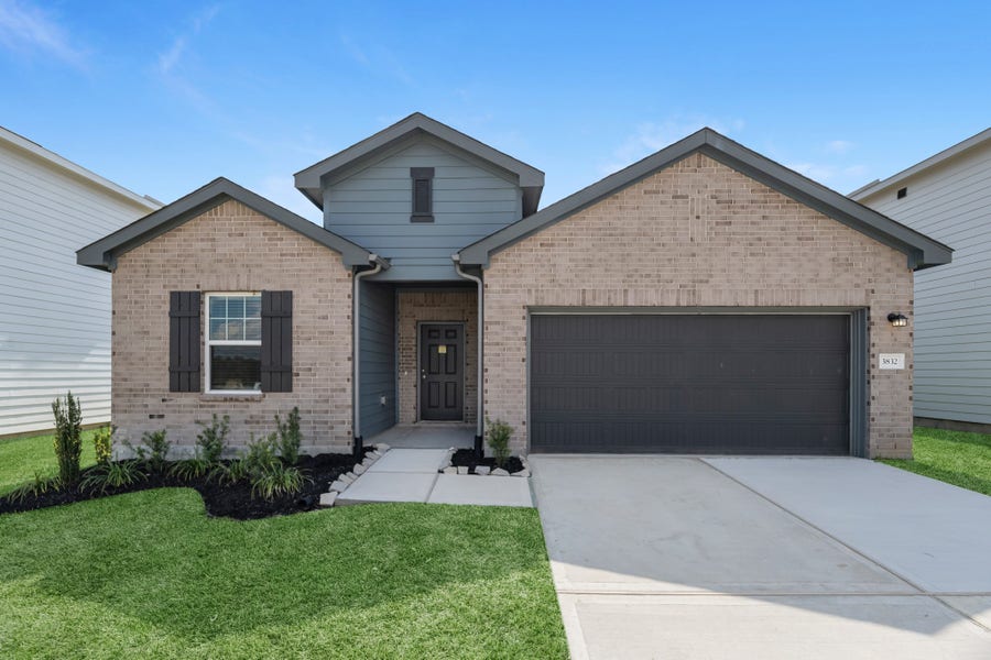 Property photo for 3317 Nautical Mile Drive, Dickinson, TX