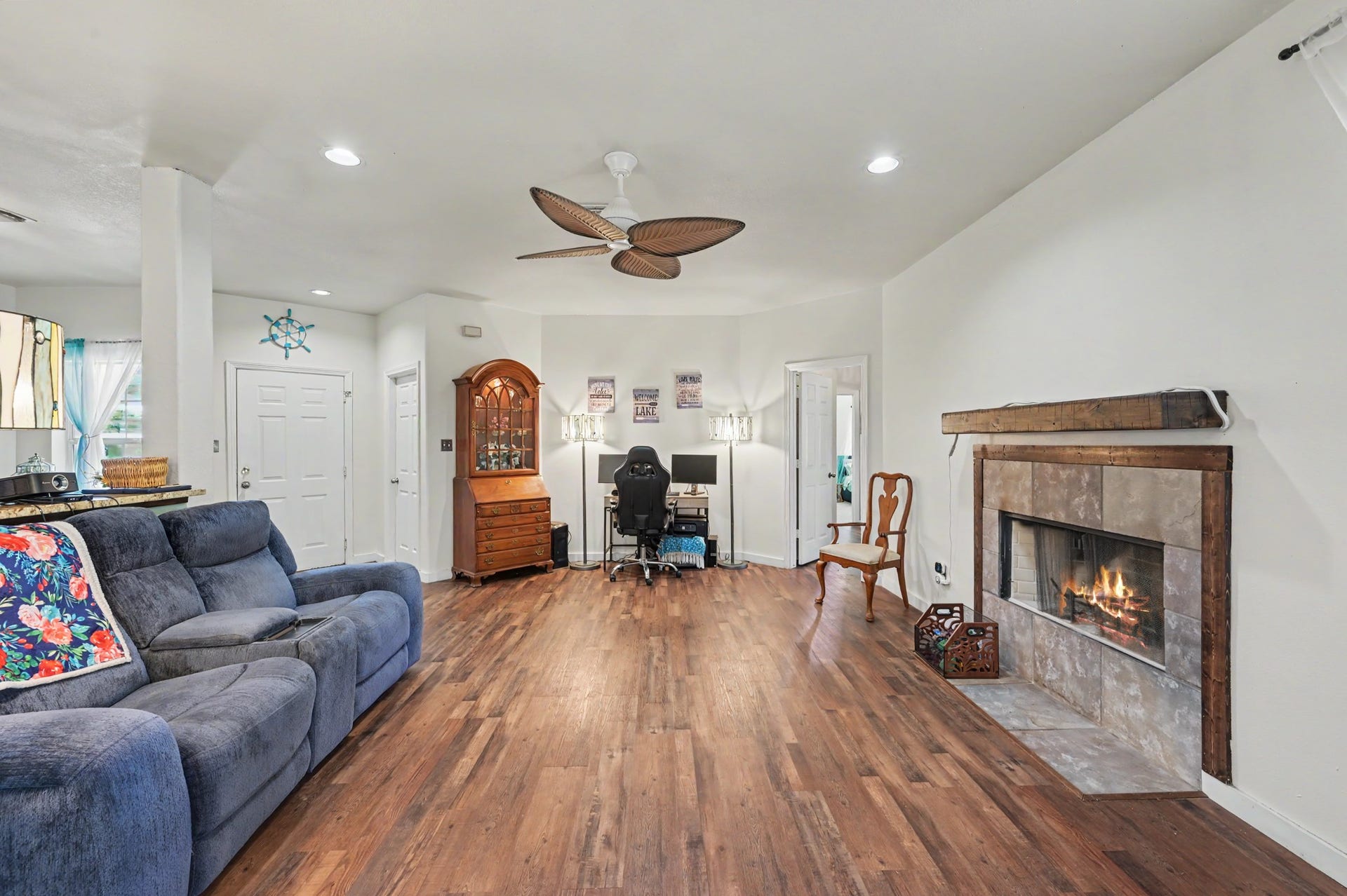 13262 Lake Breeze Lane, Willis, TX 77318 13262 Lake Breeze Lane, Willis, TX 77318