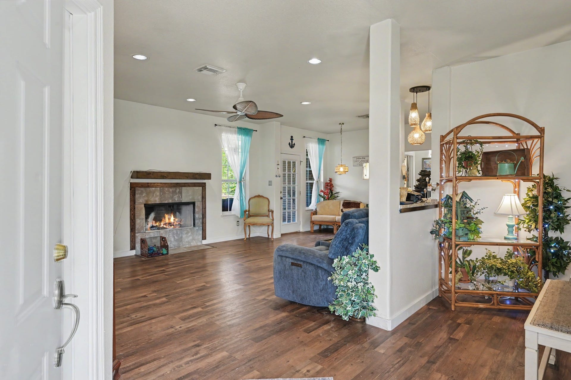 13262 Lake Breeze Lane, Willis, TX 77318 13262 Lake Breeze Lane, Willis, TX 77318