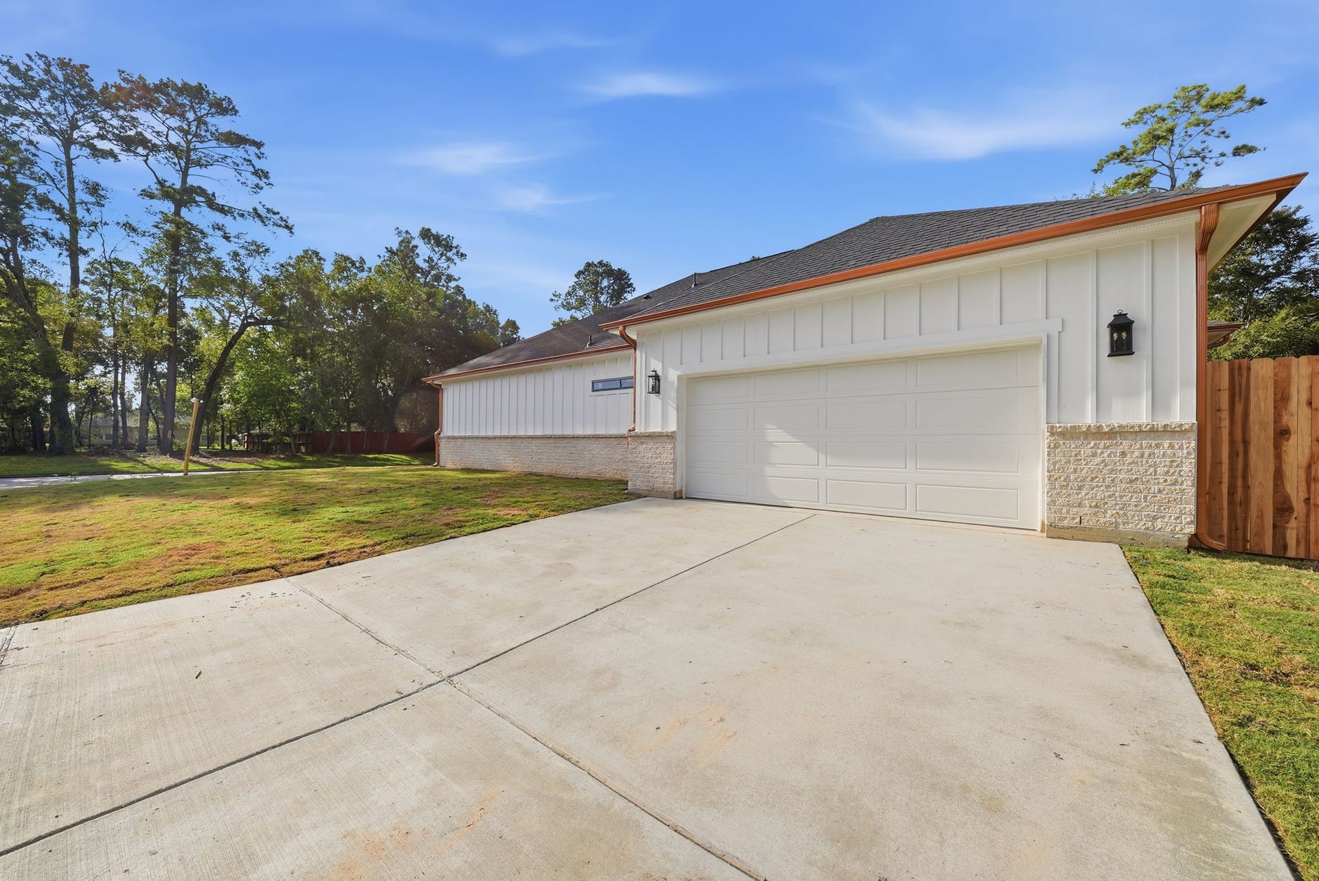 17311 Port O Call Street, Crosby, TX 77532