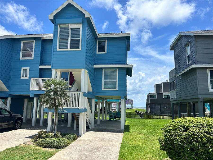 Property photo for 17609 Termini San Luis Pass Road, Galveston, TX