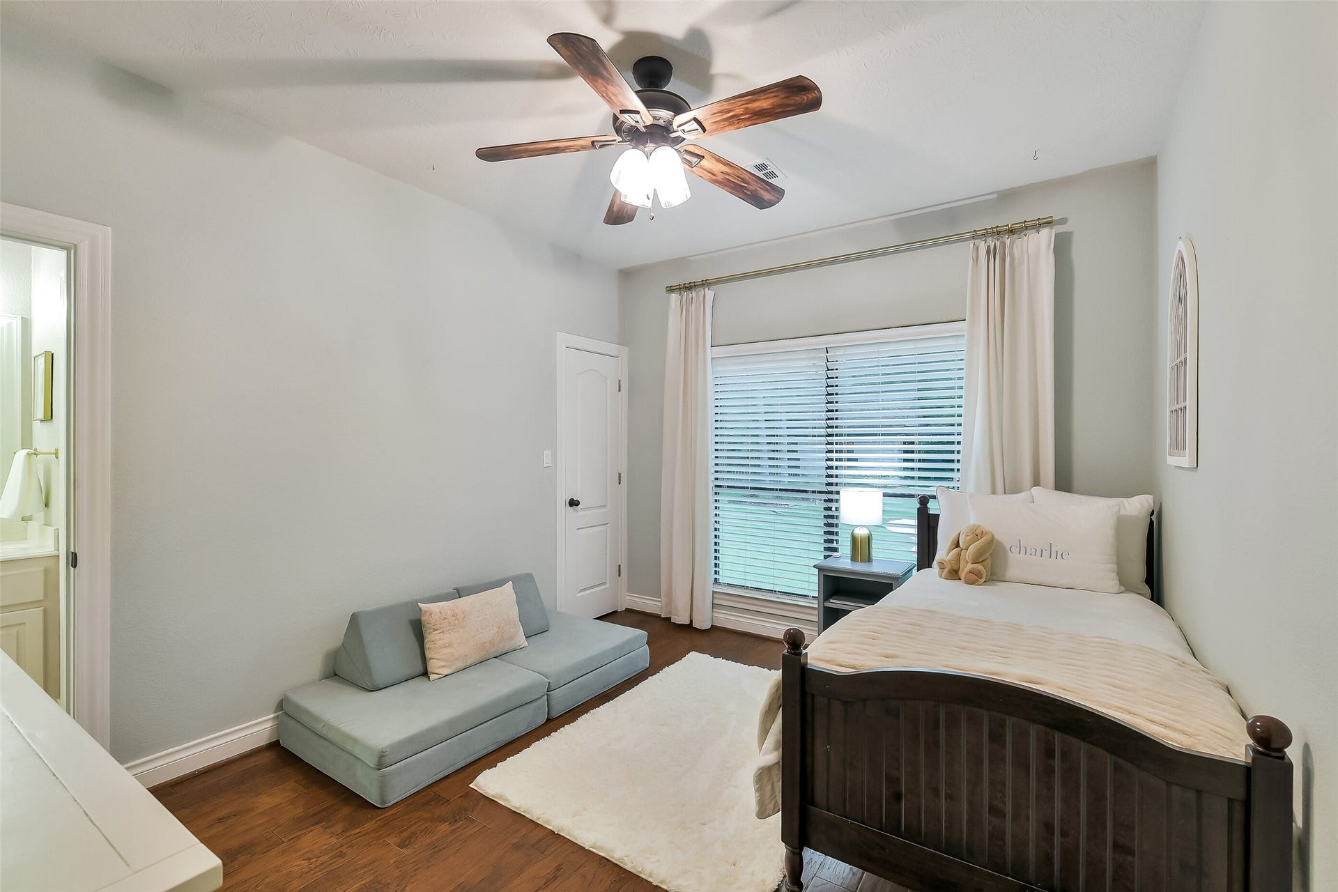 11373 Majestic Drive, Montgomery, TX 77316