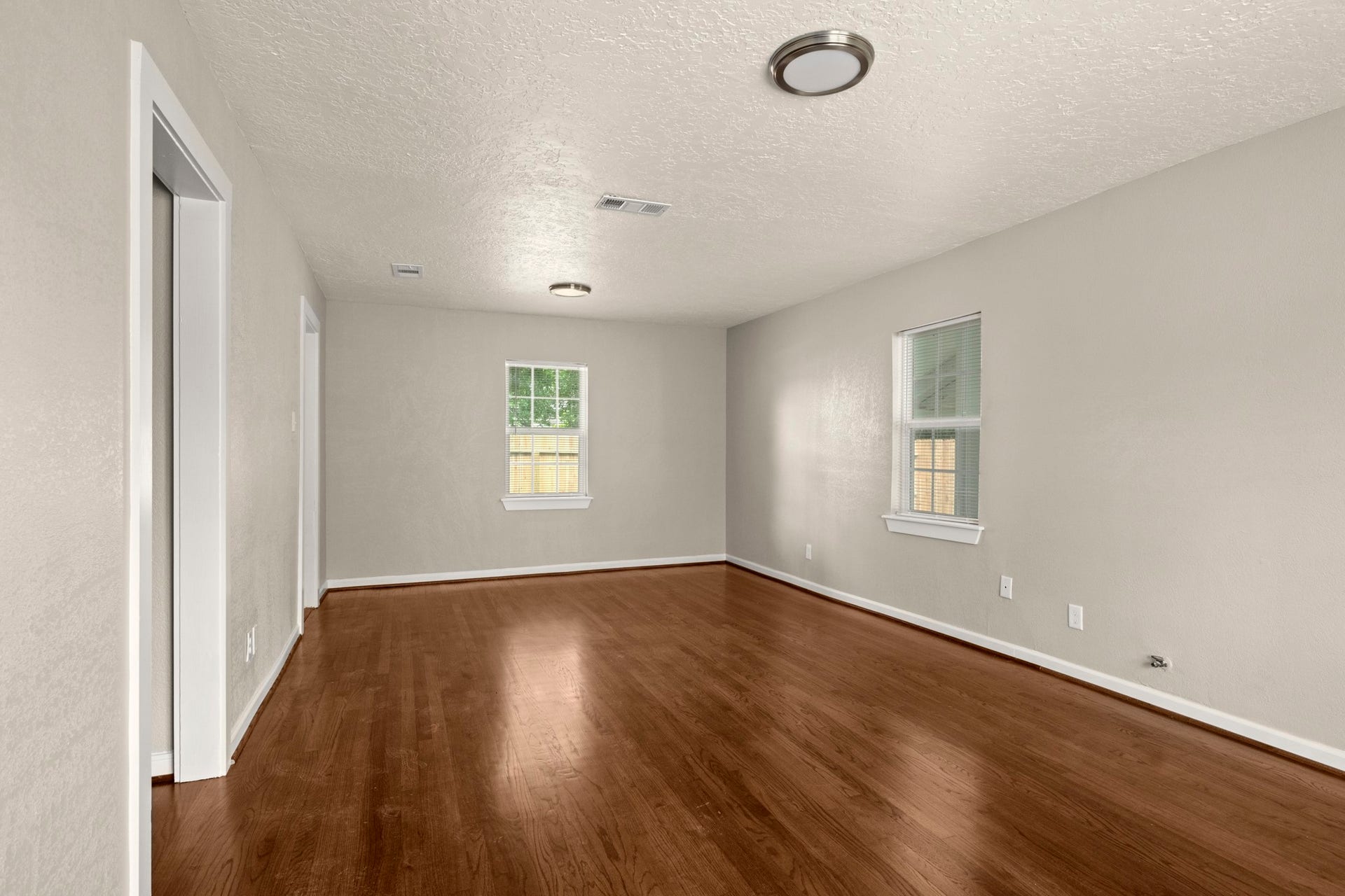 201 N Lenox, Houston, TX 77011 201 N Lenox, Houston, TX 77011
