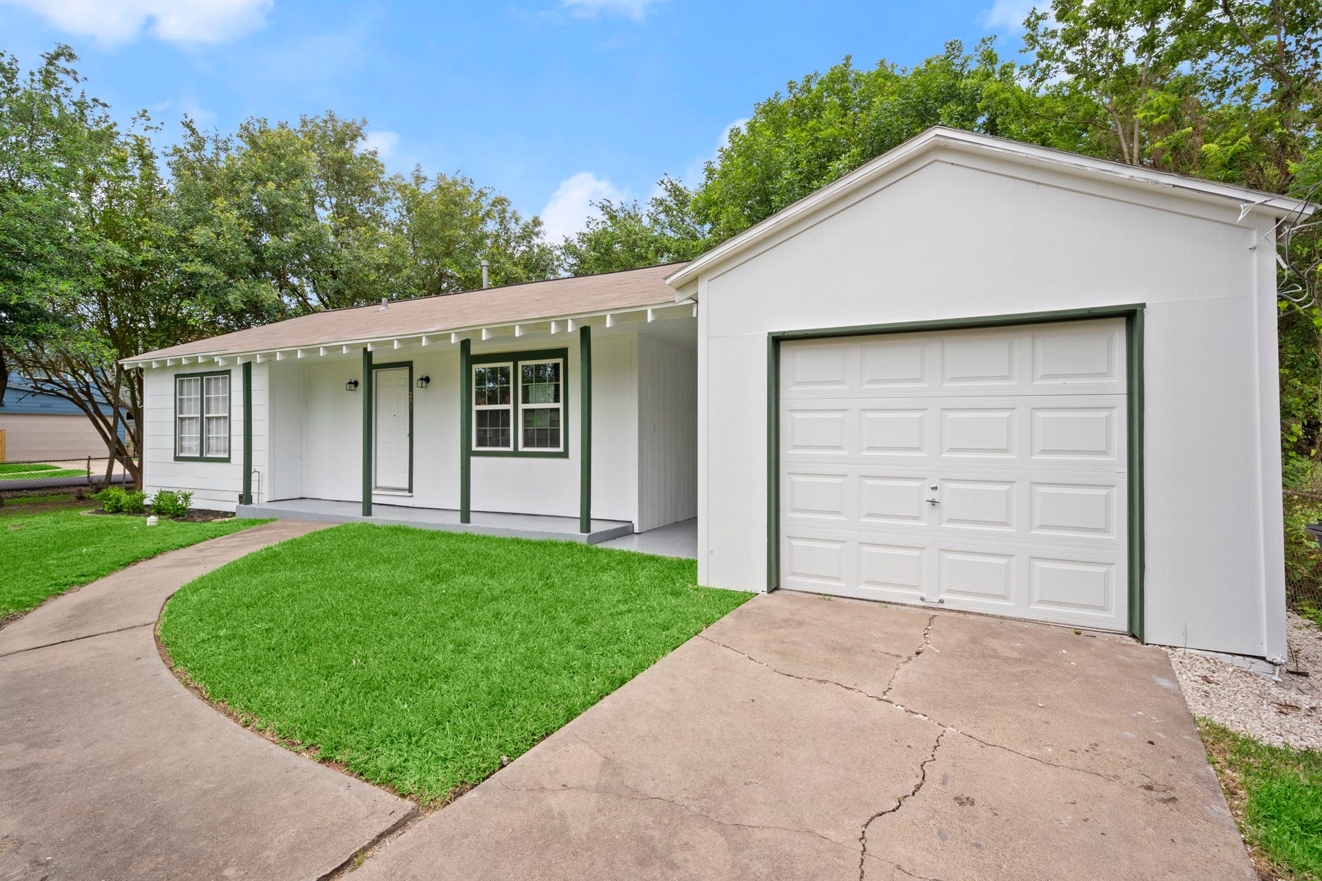 201 N Lenox, Houston, TX 77011 201 N Lenox, Houston, TX 77011