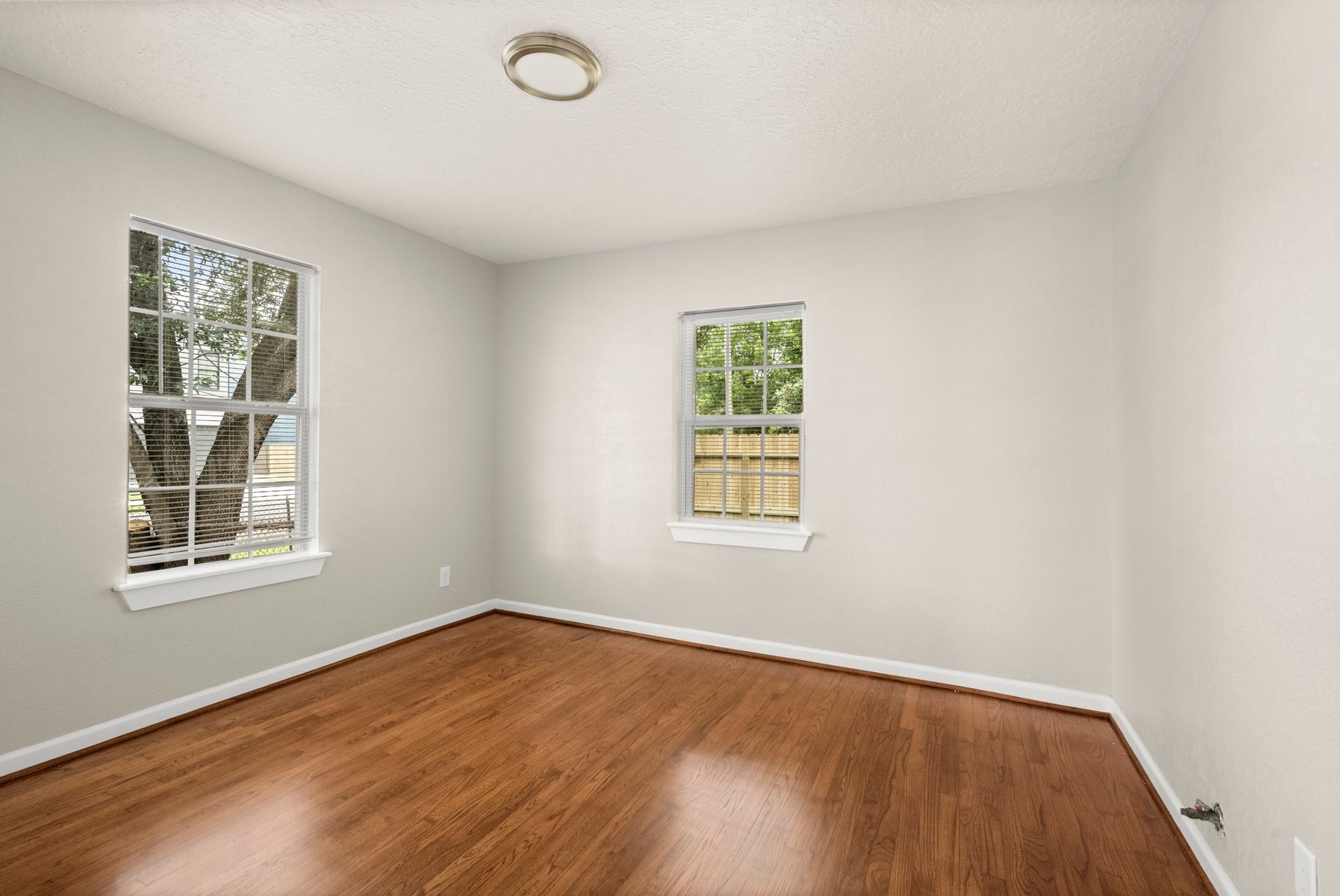 201 N Lenox, Houston, TX 77011 201 N Lenox, Houston, TX 77011