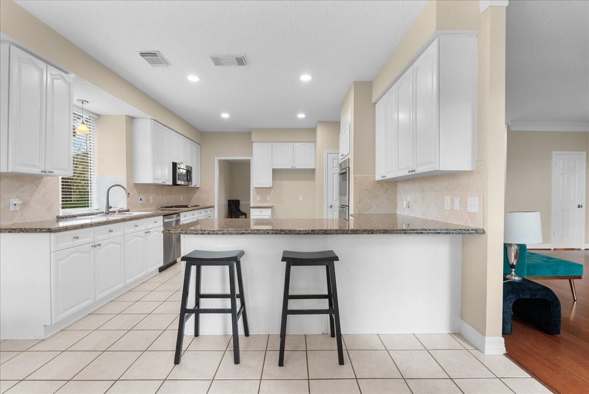 2633 De Four Trace, Seabrook, TX 77586 2633 De Four Trace, Seabrook, TX 77586