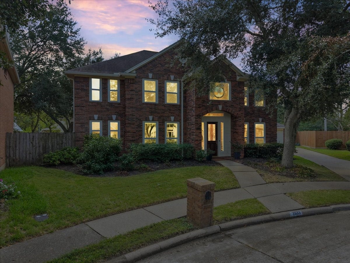 2633 De Four Trace, Seabrook, TX 77586 2633 De Four Trace, Seabrook, TX 77586