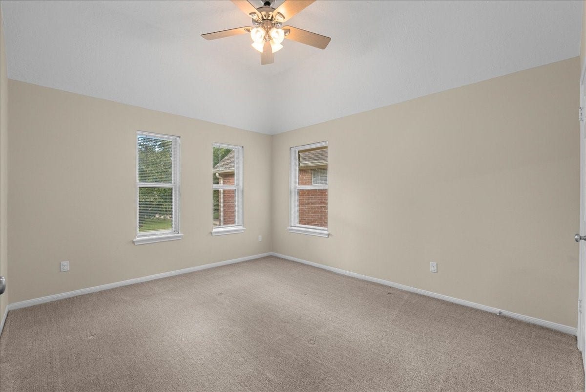 2633 De Four Trace, Seabrook, TX 77586 2633 De Four Trace, Seabrook, TX 77586