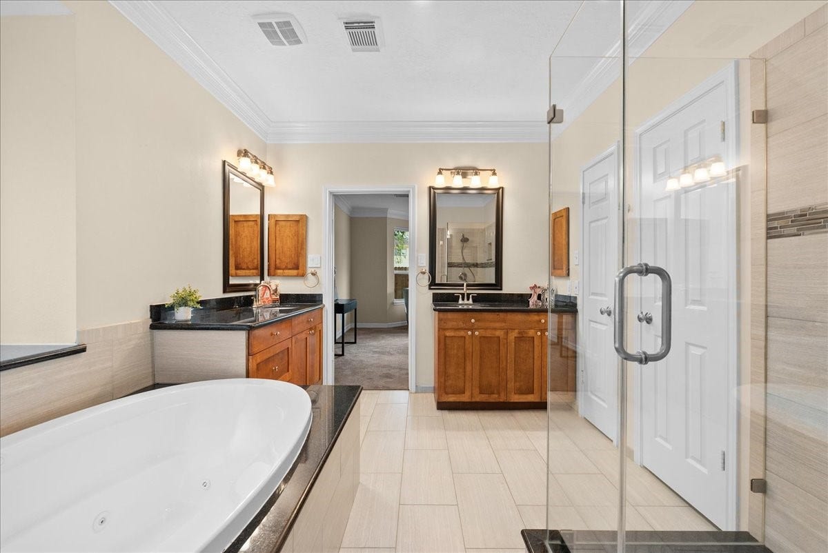 2633 De Four Trace, Seabrook, TX 77586 2633 De Four Trace, Seabrook, TX 77586