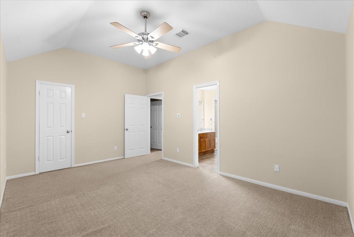 2633 De Four Trace, Seabrook, TX 77586 2633 De Four Trace, Seabrook, TX 77586