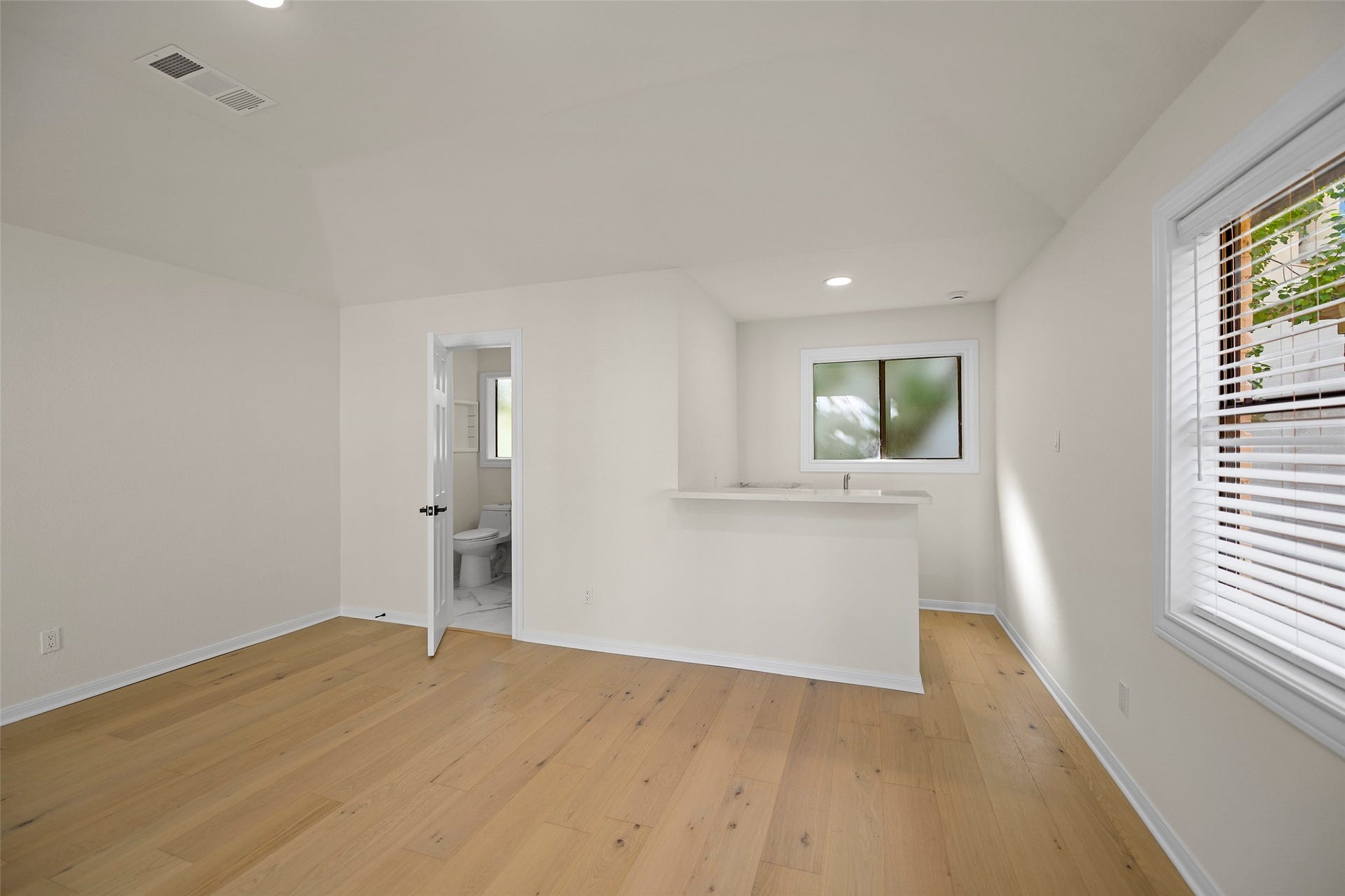 Game room with wet bar on 2nd floor
