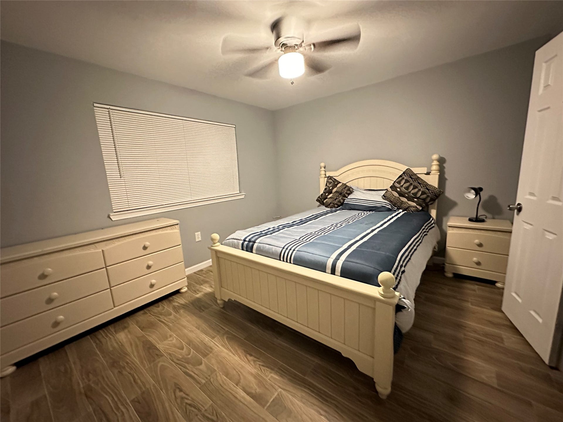 120 Shanklin Road, Angleton, TX 77515 120 Shanklin Road A-5