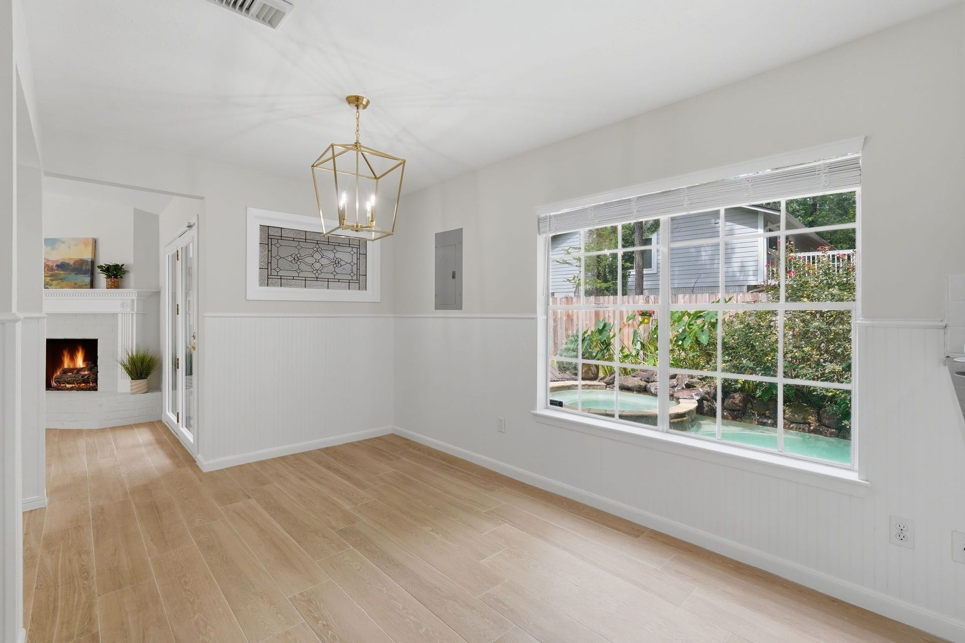 10916 Fawnlily Street, The Woodlands, TX 77380 This home does a wonderful job of being open yet each space still feeling separate. Enjoy views of your pool as you enjoy your breakfast.