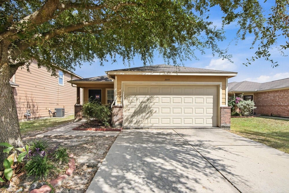 20110 Pinto Ridge Drive, Humble, TX 77338