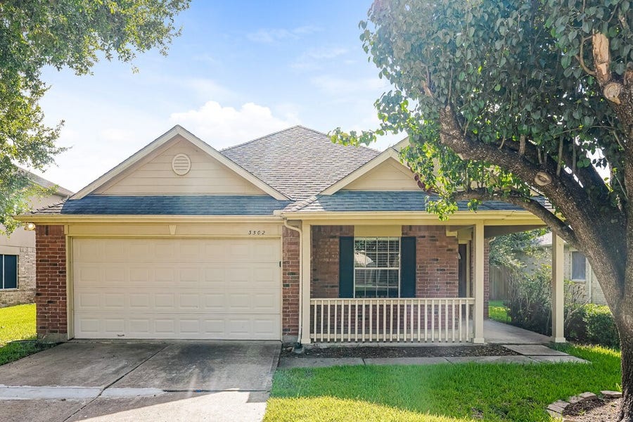 Property photo for 3502 Wheatmeadow Lane, Pearland, TX