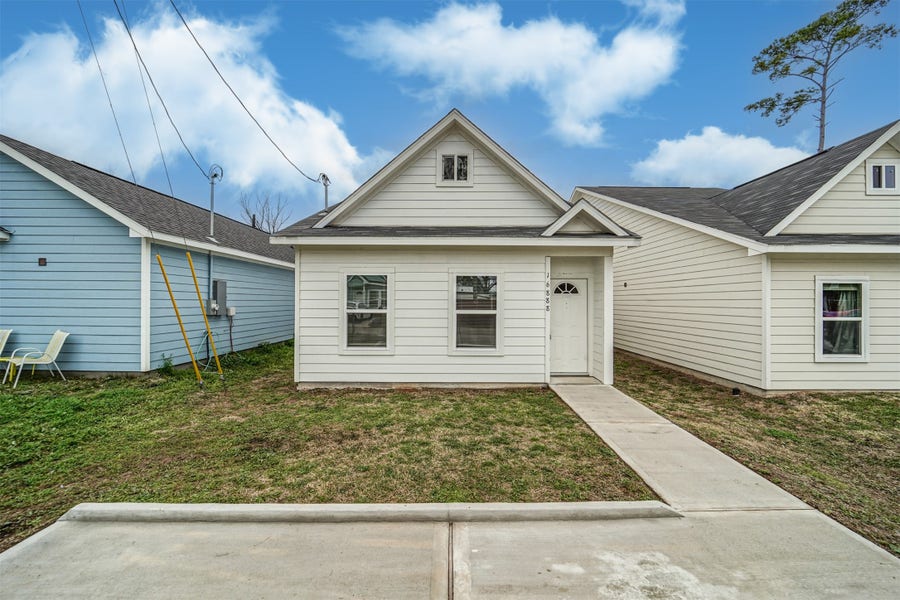 Property photo for 16888 Kempwood, Montgomery, TX