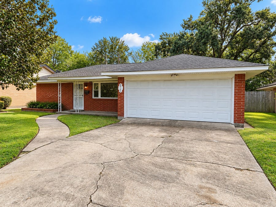 Property photo for 4745 Warm Springs Road, Houston, TX