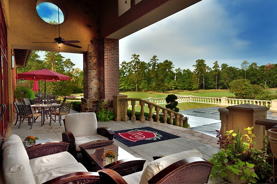 10 KINGSCOTE WAY, The Woodlands, TX 77382 10 KINGSCOTE WAY, The Woodlands, TX 77382