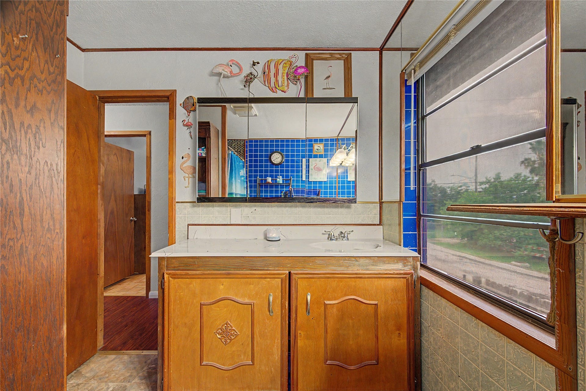 1019 Sunset Drive, San Leon, TX 77539 One Bathroom