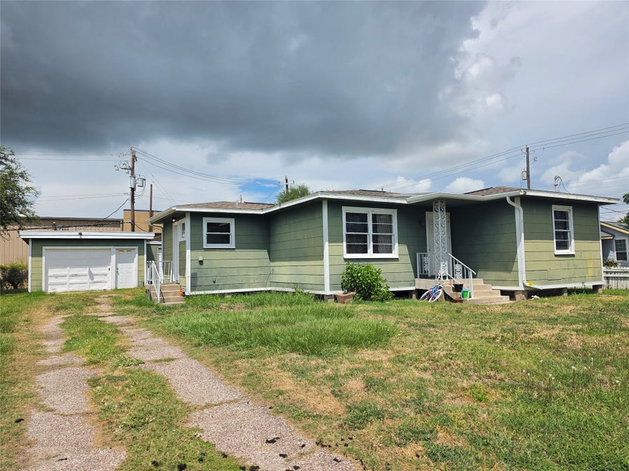 Property photo for 5902 Avenue S 1/2, Galveston, TX