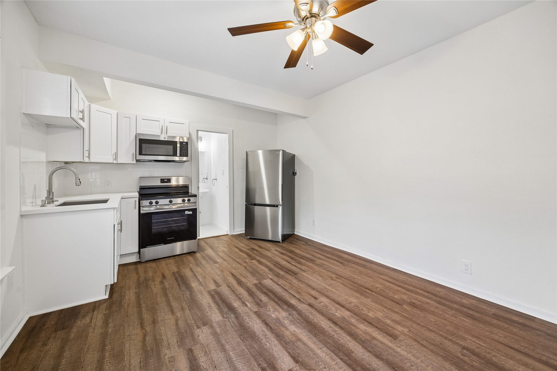 215 Hyde Park Boulevard, #12, Houston, TX 77006