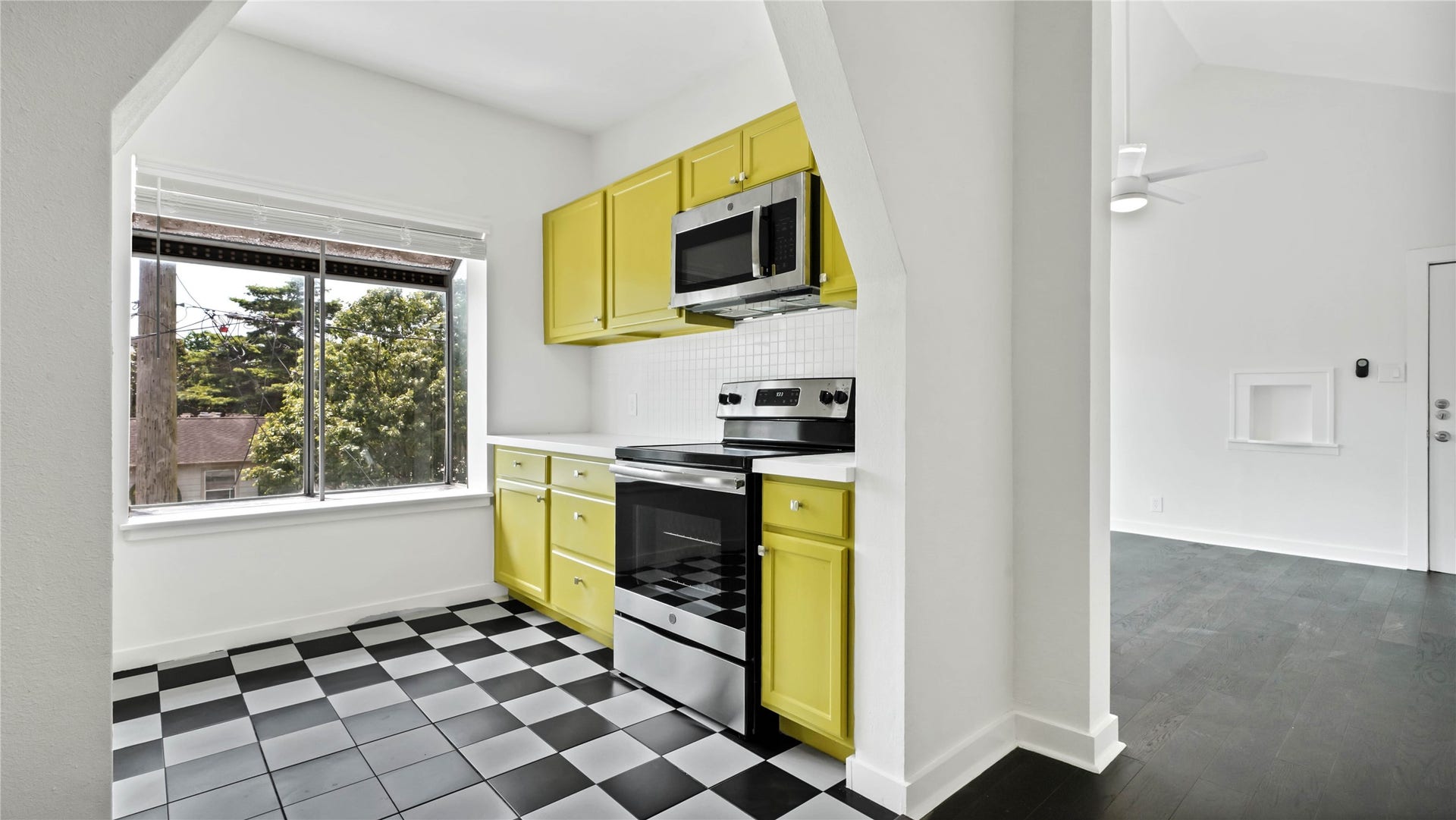 215 Hyde Park Boulevard, #12, Houston, TX 77006