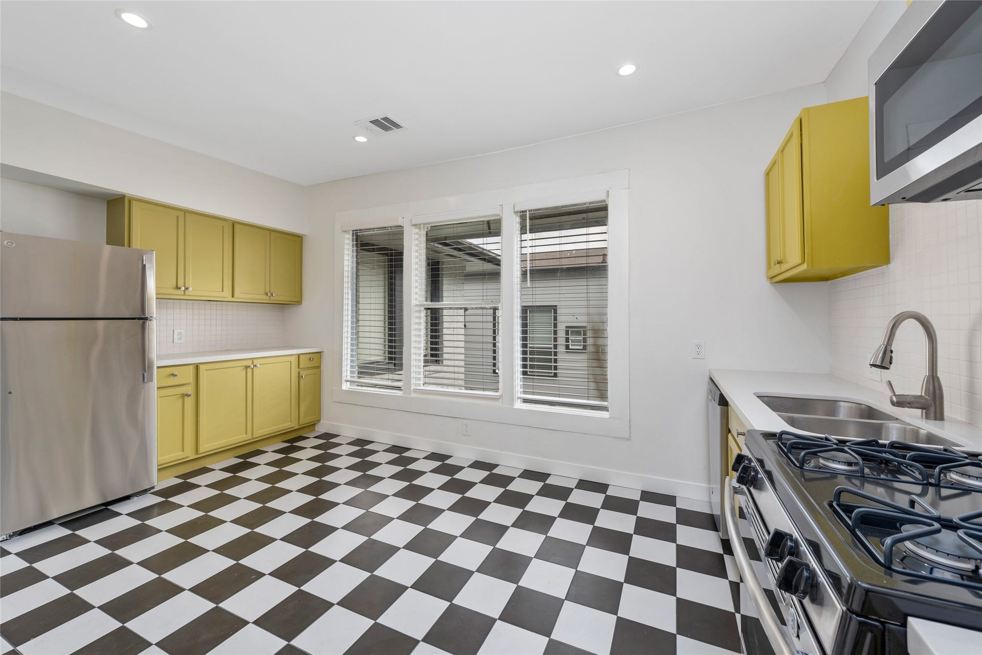215 Hyde Park Boulevard, #12, Houston, TX 77006