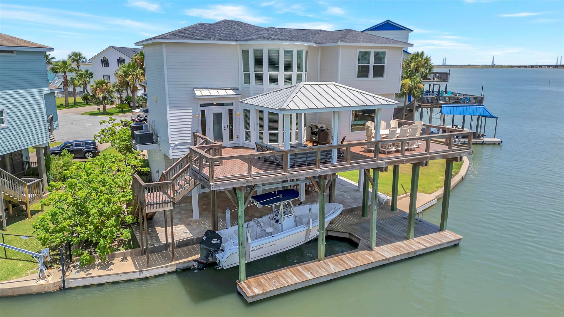 1303 Outrigger, Tiki Island, TX 77554 1303 Outrigger, Tiki Island, TX 77554
