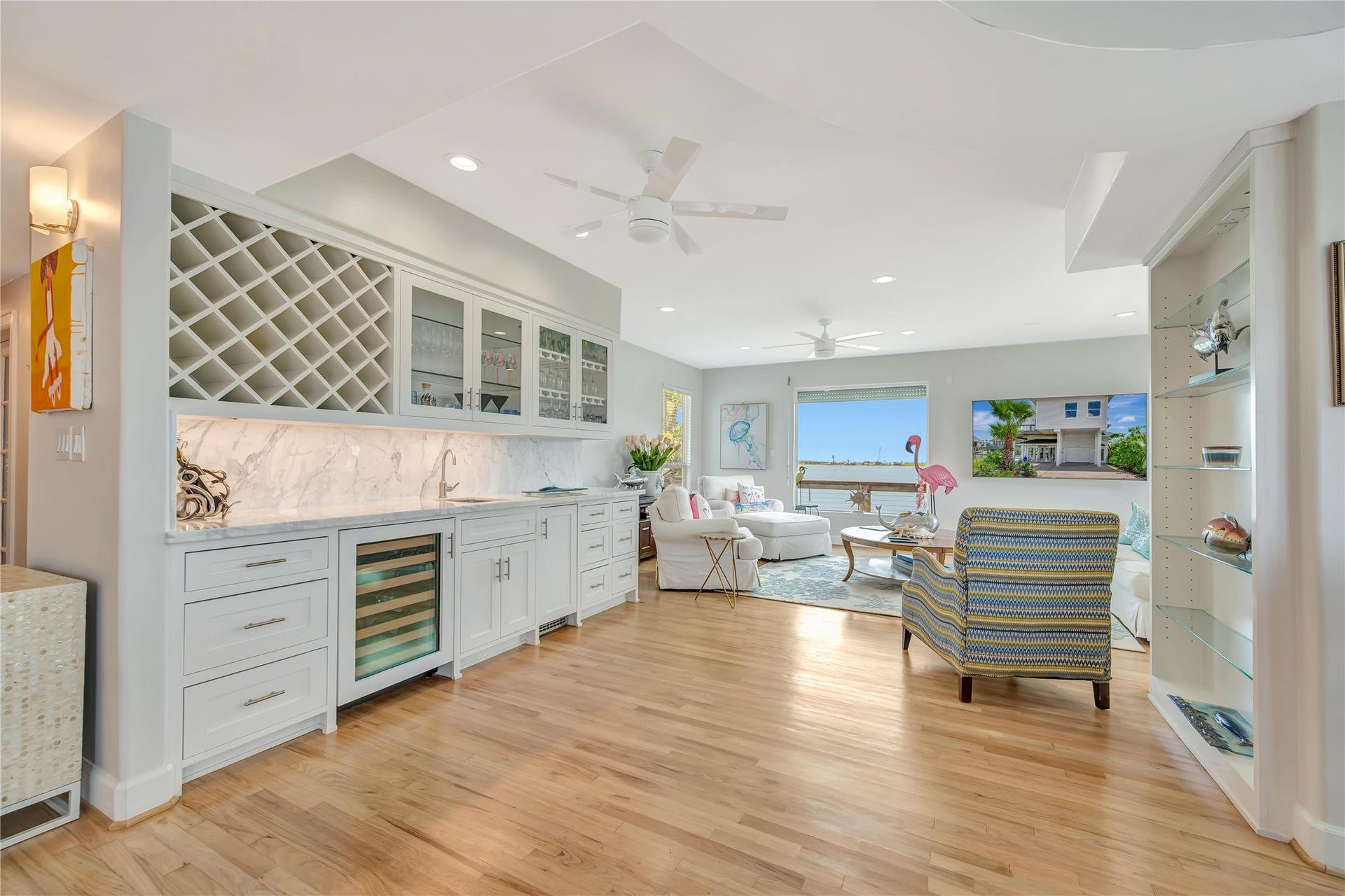 1303 Outrigger, Tiki Island, TX 77554 View from kitchen to living