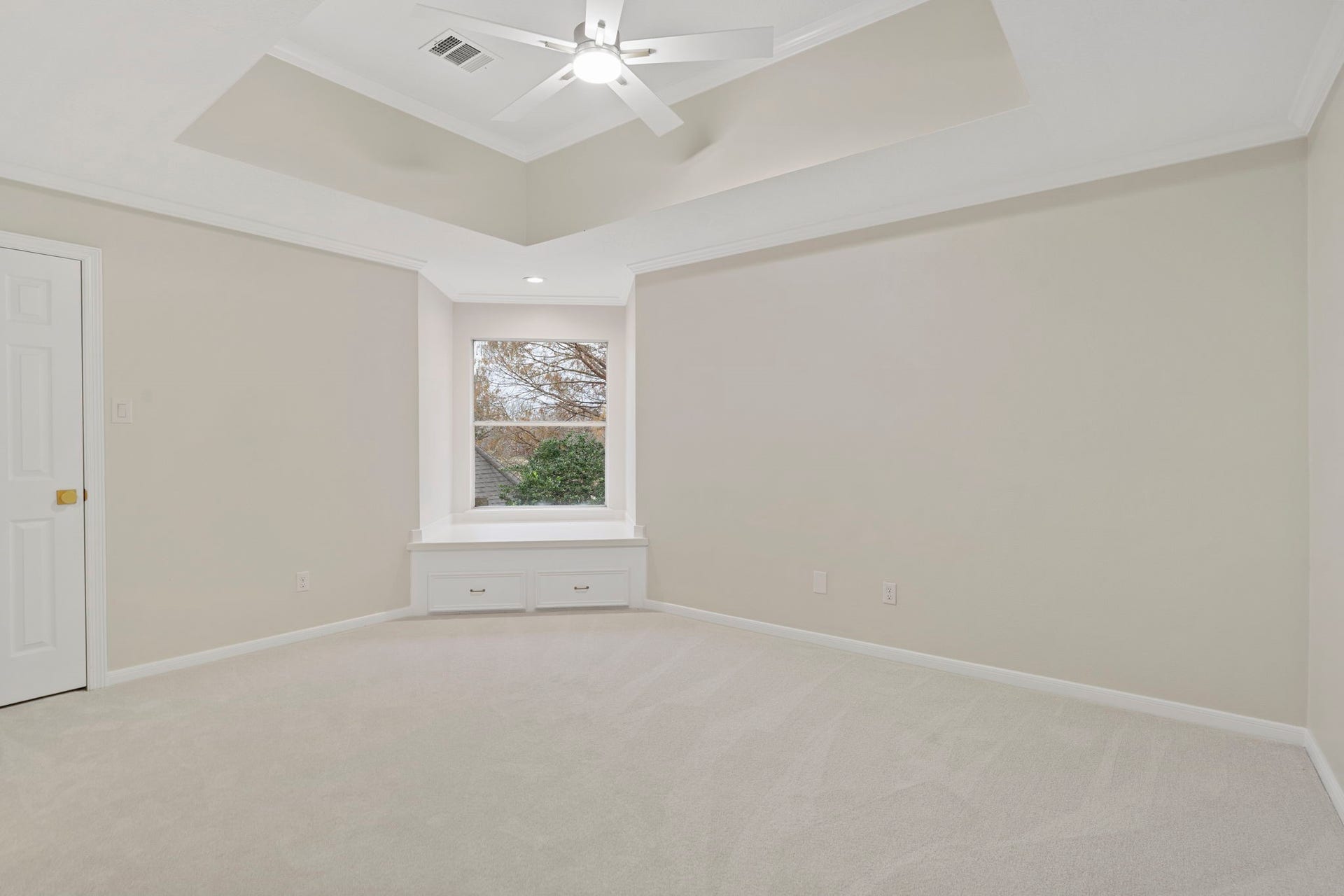 7322 Greatwood Lake Drive, Sugar Land, TX 77479 Bedroom 4, NEW fan w/ light kit