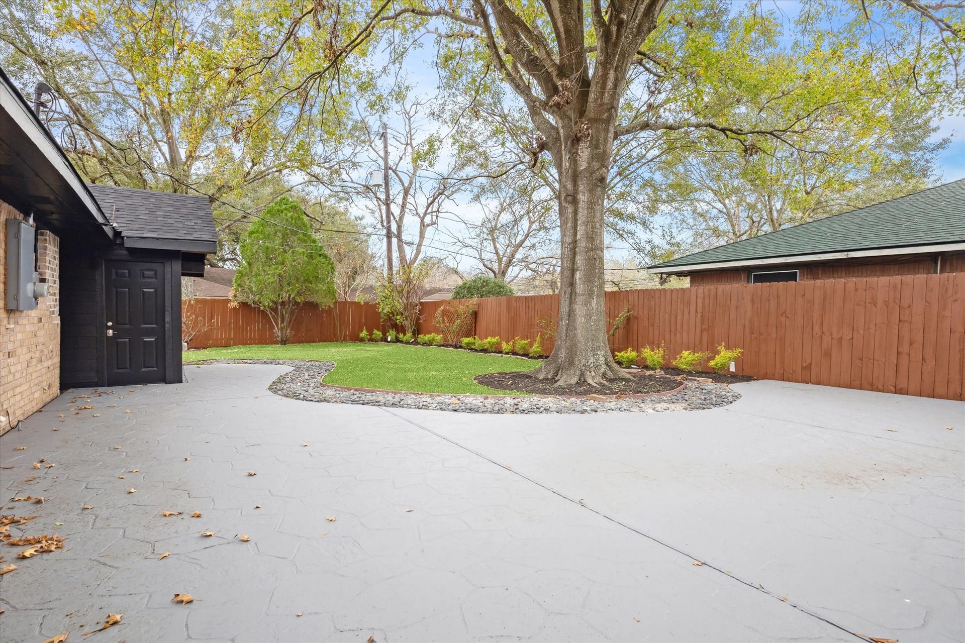 6103 Kuldell Drive, Houston, TX 77074