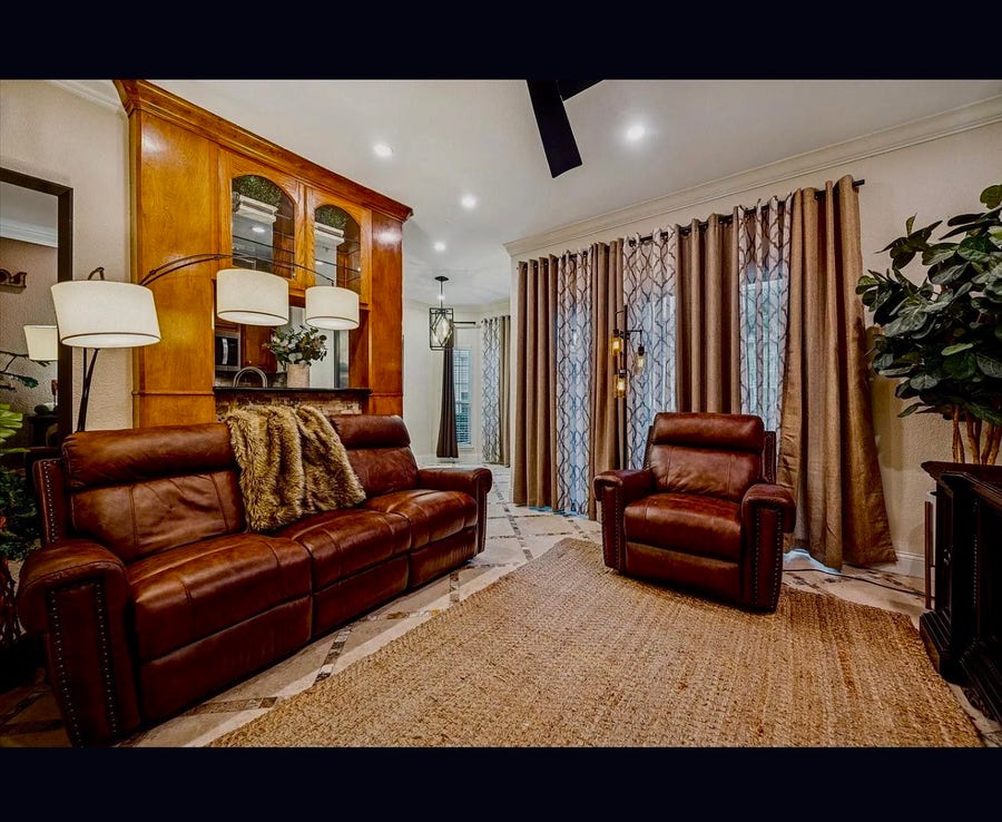 Property photo for 3231 Allen Parkway, #1115, Houston, TX