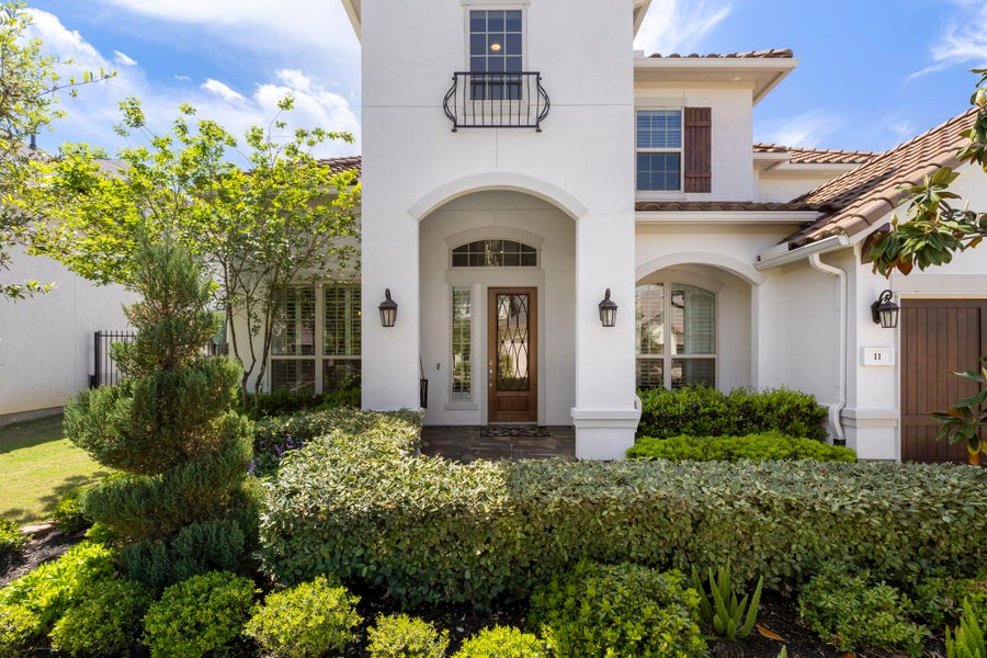 Property photo for 11 Floral Vista Drive, Tomball, TX