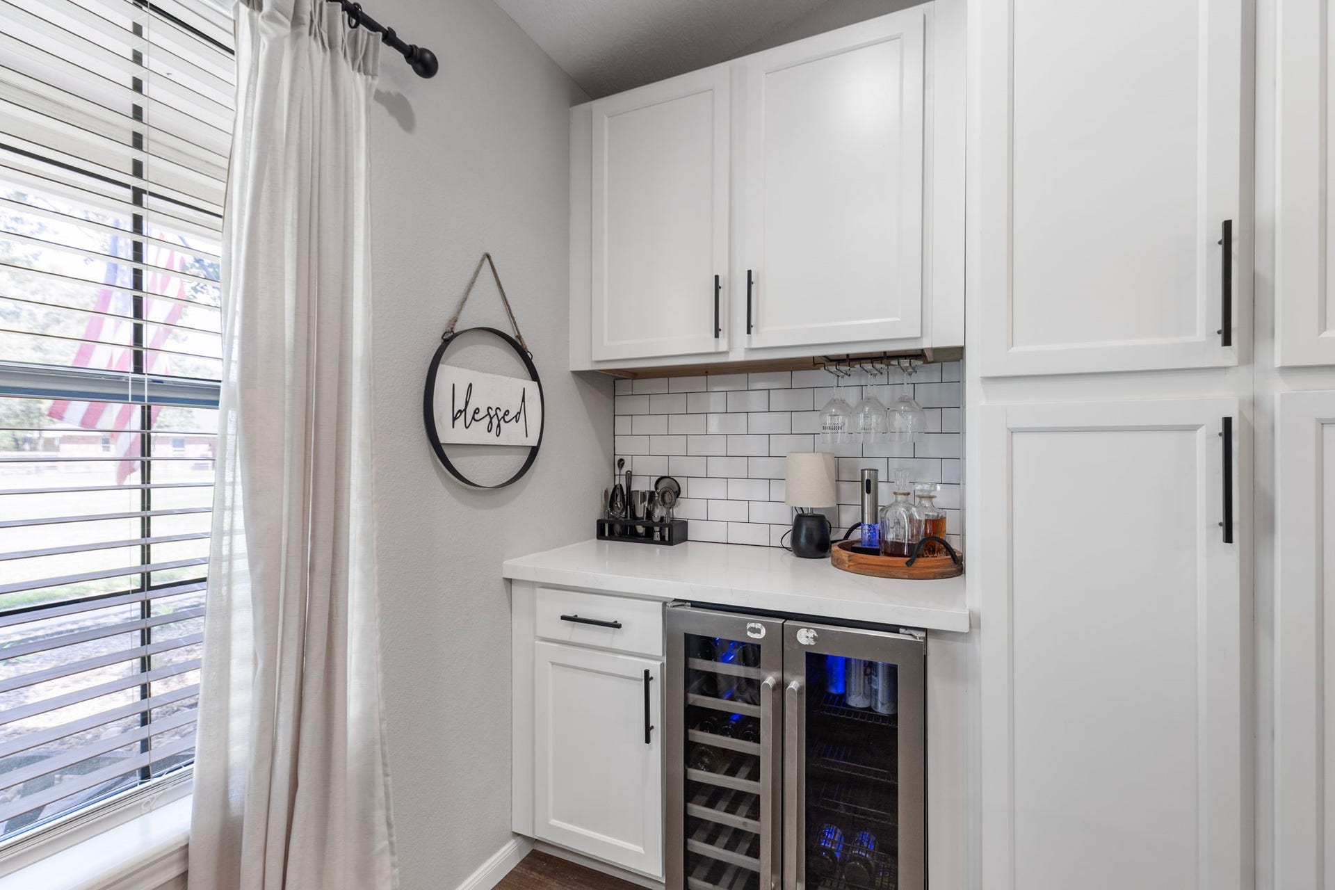 1207 Gail Drive, Pinehurst, TX 77362 1207 Gail Drive, Pinehurst, TX 77362
