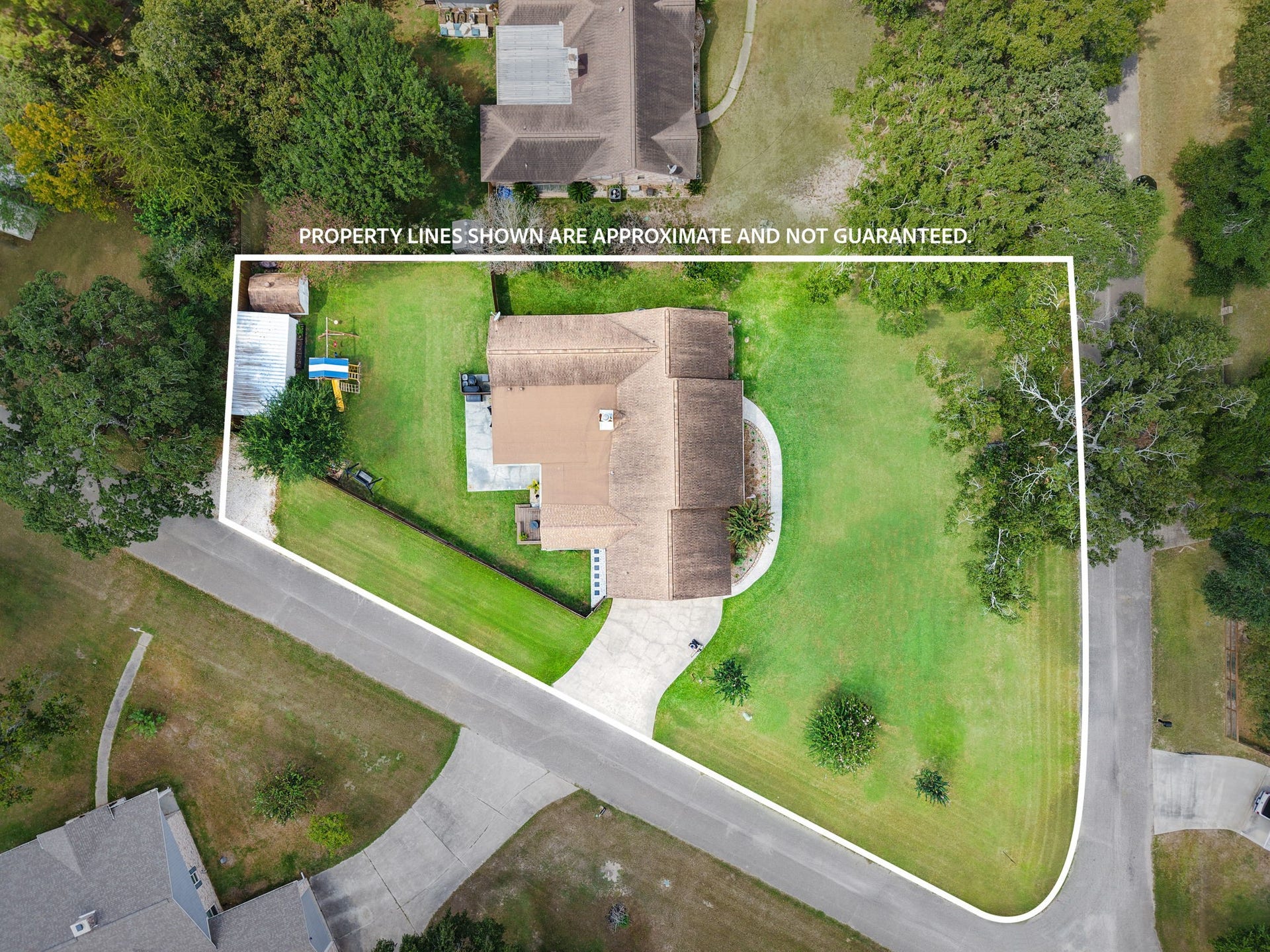 1207 Gail Drive, Pinehurst, TX 77362 1207 Gail Drive, Pinehurst, TX 77362