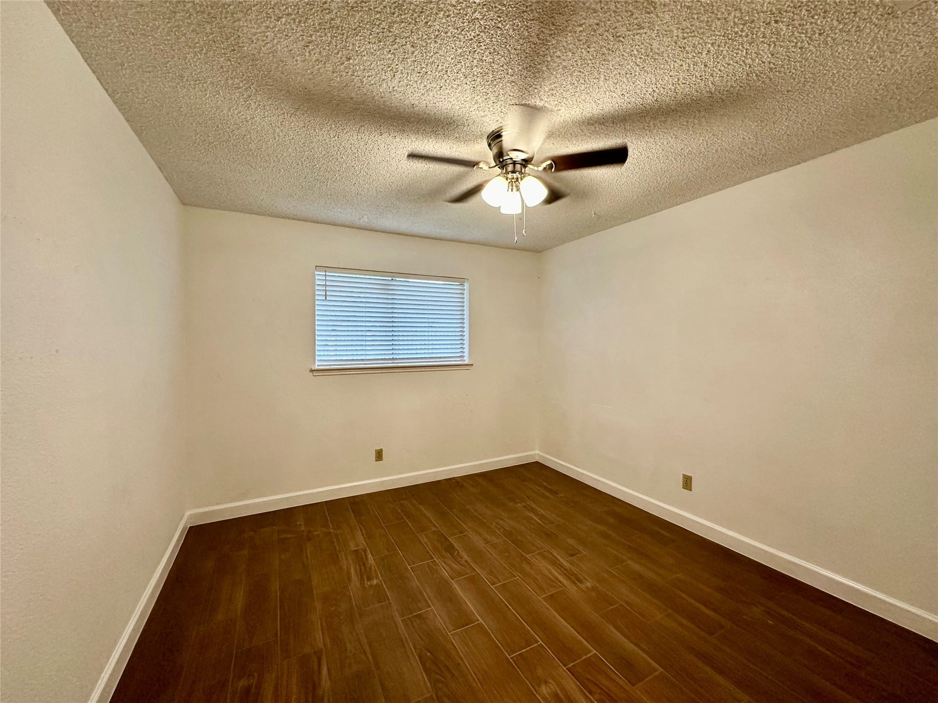 16218 Cavendish Drive, Houston, TX 77059