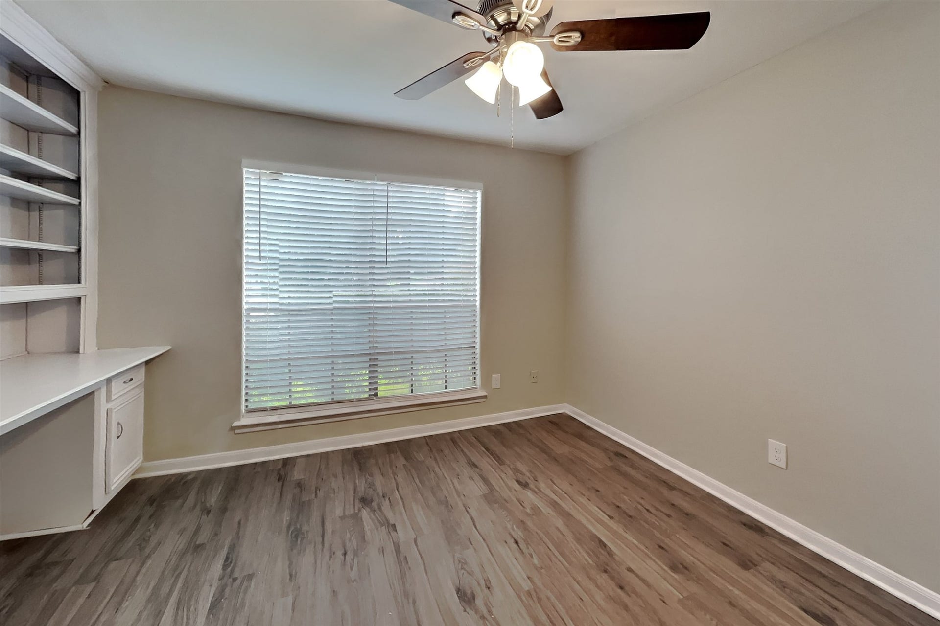 3126 Silver Springs Court, Missouri City, TX 77459 3126 Silver Springs Court, Missouri City, TX 77459
