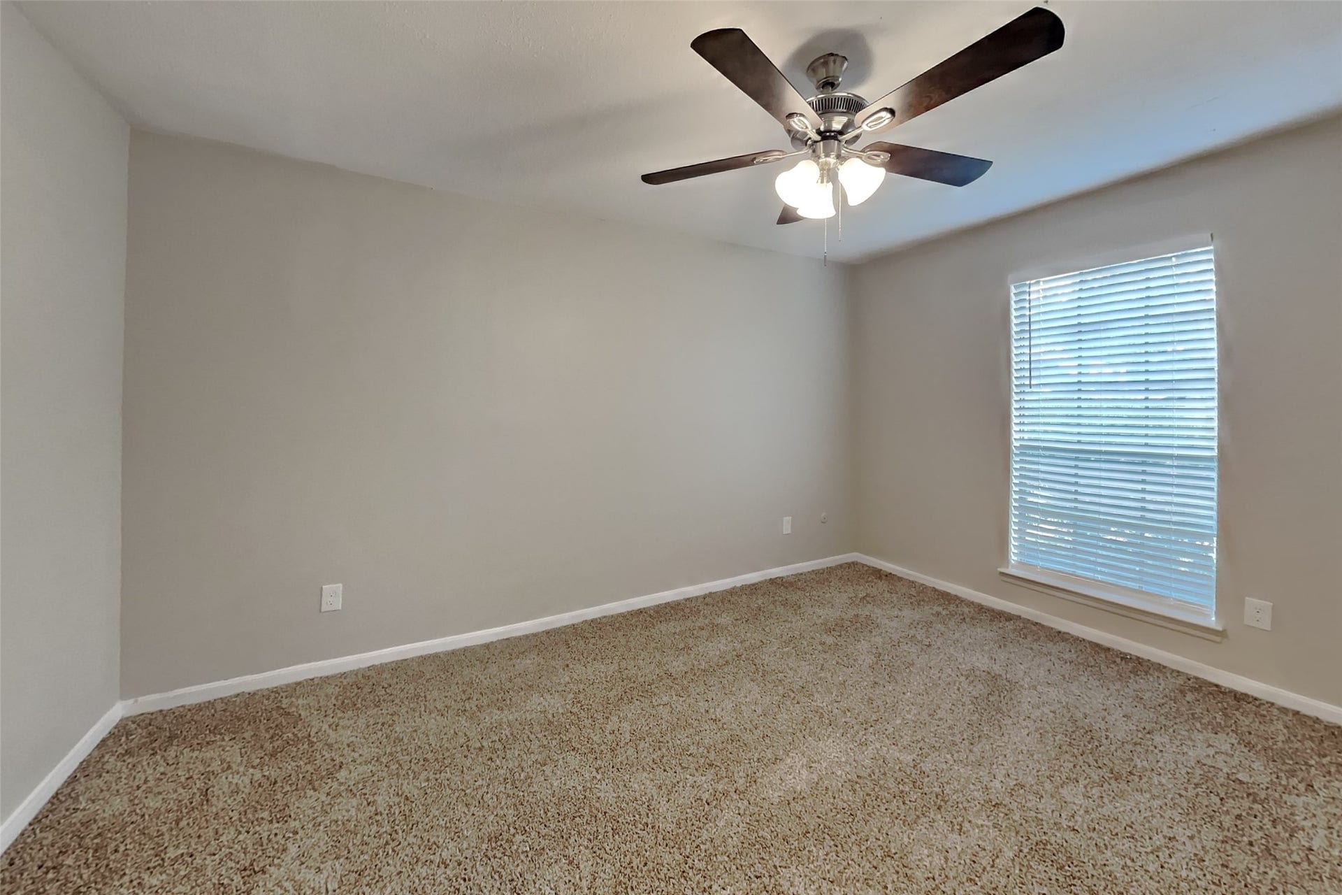 3126 Silver Springs Court, Missouri City, TX 77459 3126 Silver Springs Court, Missouri City, TX 77459