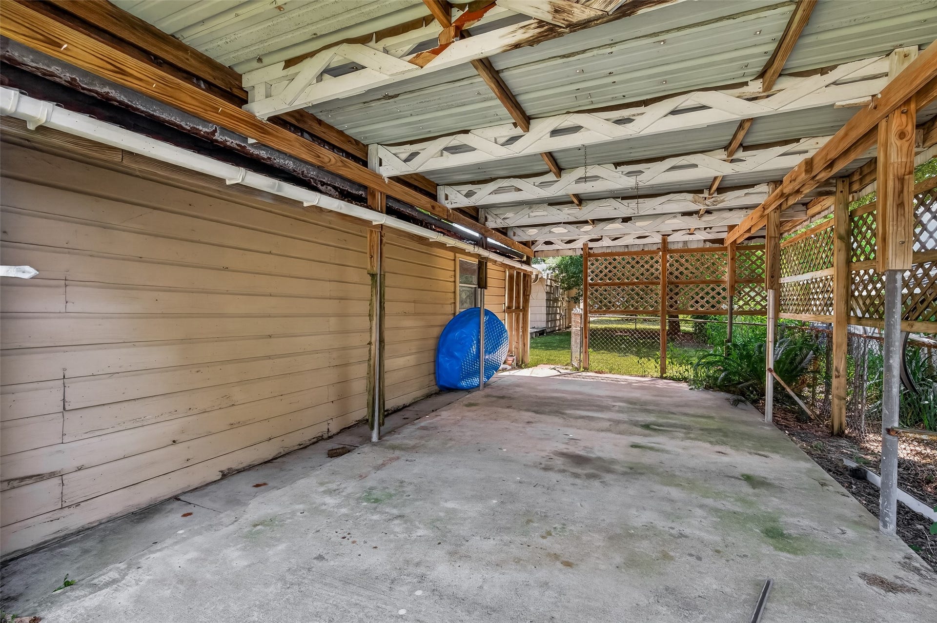 8022 White Avenue, Hitchcock, TX 77563 8022 White Avenue, Hitchcock, TX 77563