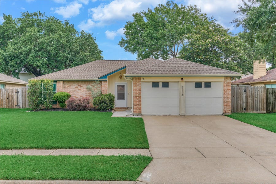 Property photo for 5931 Woodmancote Drive, Humble, TX