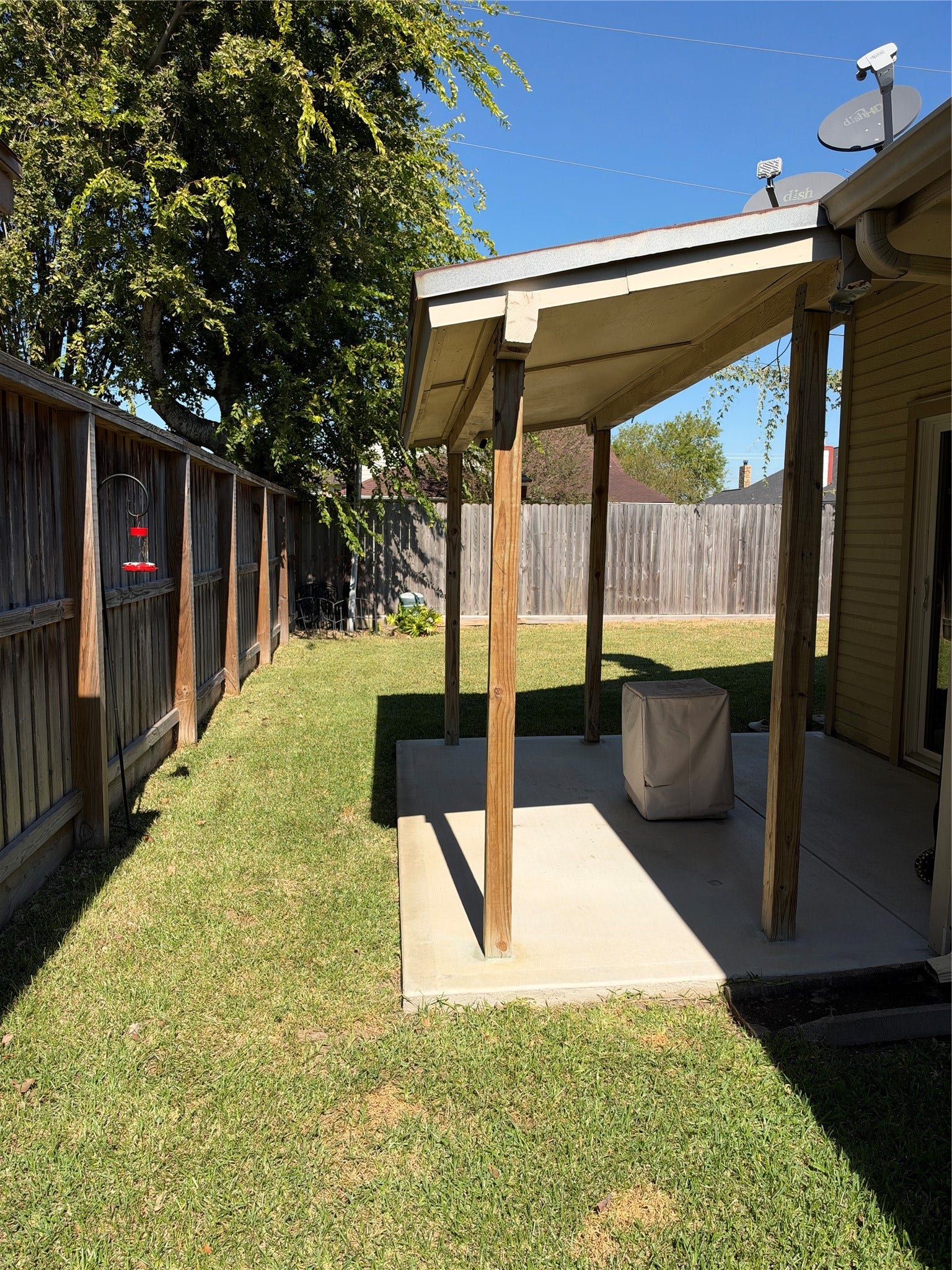 8118 Catalpa Street, Texas City, TX 77591 Covered Patio