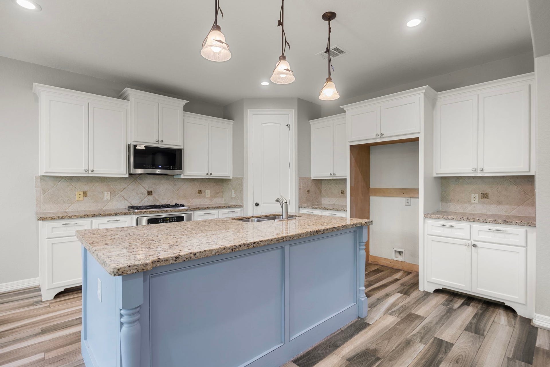 1474 Garden Lakes Drive, Friendswood, TX 77546 1474 Garden Lakes Drive, Friendswood, TX 77546