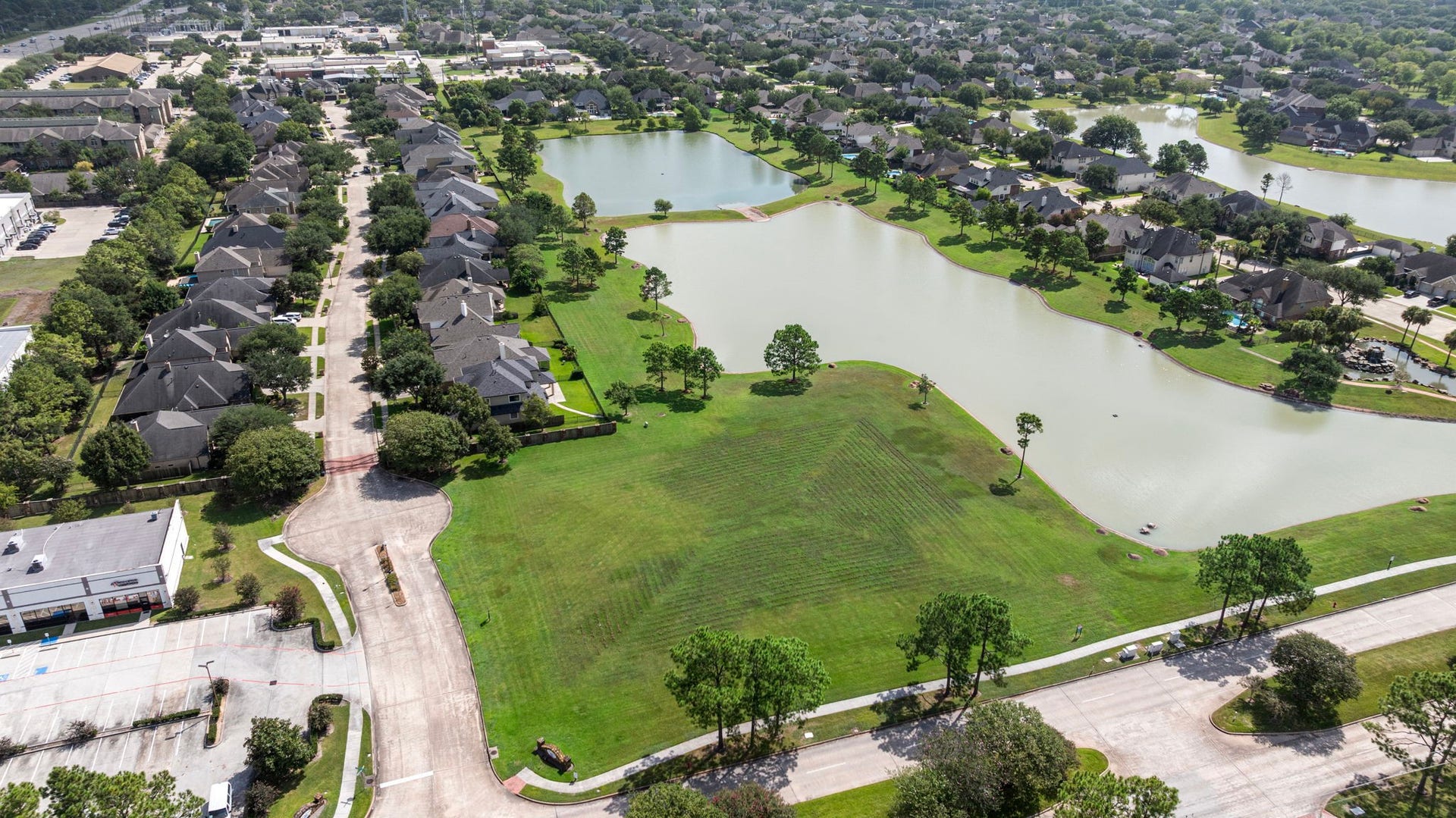 1474 Garden Lakes Drive, Friendswood, TX 77546 1474 Garden Lakes Drive, Friendswood, TX 77546